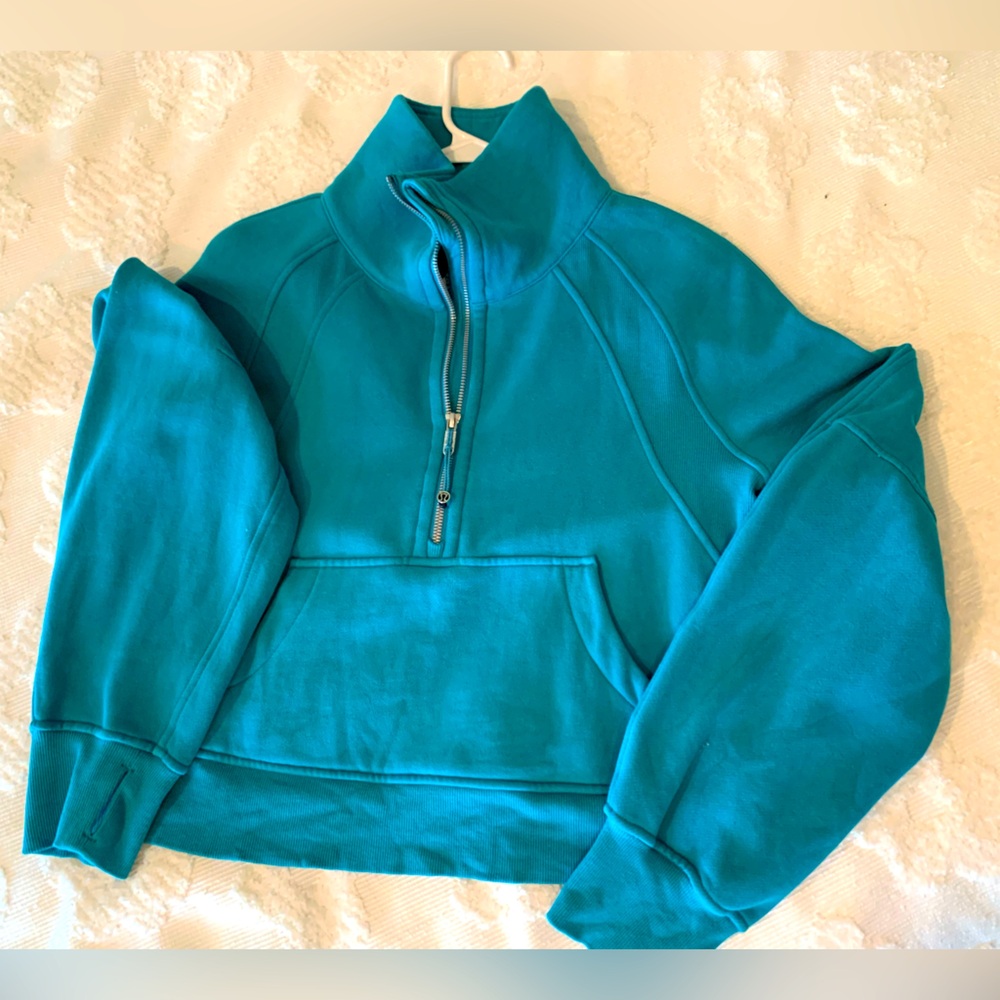 Lululemon Teal Half-Zip Women's Top